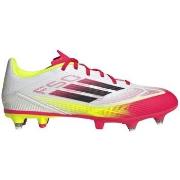 Chaussures de foot adidas -