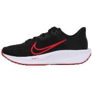 Chaussures Nike quest 6