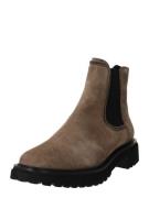 Chelsea boots