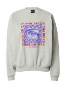 Sweatshirt 'UNDER HER EYES'