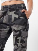 Pantalon cargo