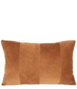 Present Time Sierkussens Cushion Ribbed Velvet Sand