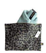 Pouch Grey Leopard