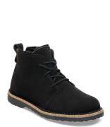 Uppsala Chukka Shearling Suede Narrow