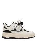 Steve Madden Boomer sneaker