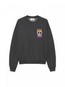 Catwalk Junkie Sweater Love Graphic