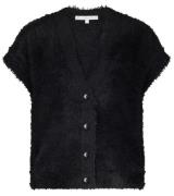 Red Button Sleeveless fuzzy zw