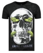 Local Fanatic Skull snake vette t-shirt
