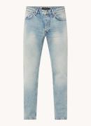 DRYKORN Hight slim fit jeans met lichte wassing en steekzakken