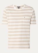 Tommy Hilfiger T-shirt met streepprint en borstzak