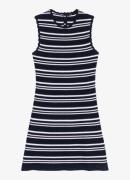 Maje Mouwloze fijngebreide mini jurk met streepprint