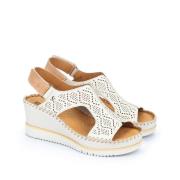 Sandalen in leer met sleehak Aguadulce