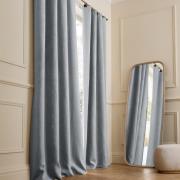 Verduisteringsgordijn van gewassen linnen, leren lussen, Private