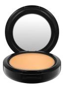 M·A·C Studio Fix Powder Plus Foundation