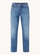 Diesel D-Finitive straight leg jeans met medium wassing