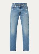 Levi's 501 mid waist straight leg jeans met medium wassing