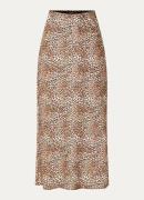 NIKKIE Irene maxi rok van satijn met panterprint