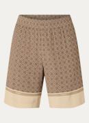 Sandro Straight fit korte broek met grafische print en steekzakken