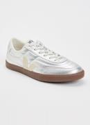 Veja Panenka sneaker van leer met metallic finish