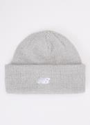 New Balance Grofgebreide muts met logoborduring