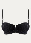 Triumph Crazy Stupid Love beugel bh van borduring