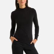 Pull col montant, maille au toucher très doux