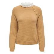 Pull col montant en fine maille