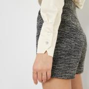 Short en tweed, taille haute