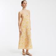 Robe longue à fines bretelles, imprimé floral