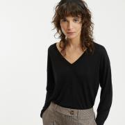 Pull col v en fine maille