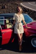 Robe courte col V, manches courtes, RAYA