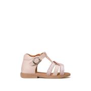 Sandales à brides