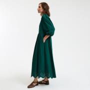 Robe évasée, longue, broderie anglaise