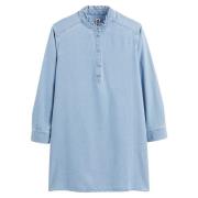 Robe courte en denim, col volanté