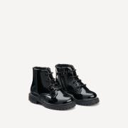 Bottines vernis zippées et à lacets
