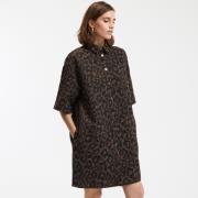 Robe ample courte jacquard léopard, Signature SARA