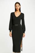 Robe pull longue ajustée à ornement